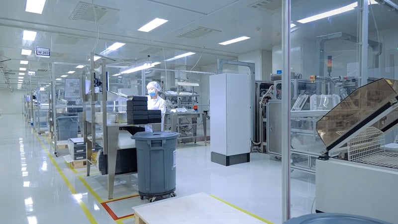 clean_room_packing_line_in_Zhangjiagang_plant