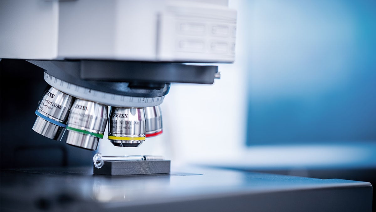 microscope_close_up_tailored_services