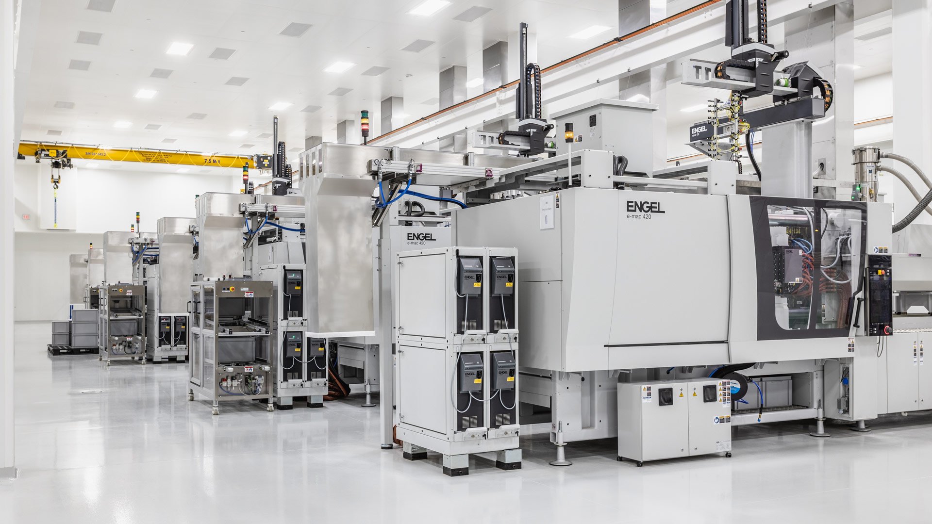 contract-manufacturing_molding_2